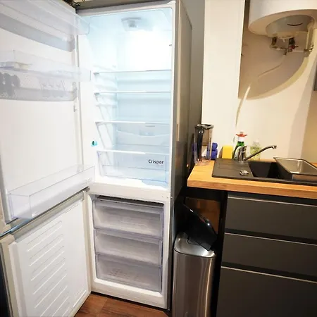 Apartment Mugavustega Korter Vanalinna Suedames
